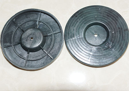热熔垫片(黑色) - 衡水中引工程材料有限公司